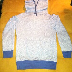 The Unbranded Brand Grey and Blue Pullover Sweatshirt size S...(B1)
